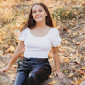 Meet your Posher, Ella